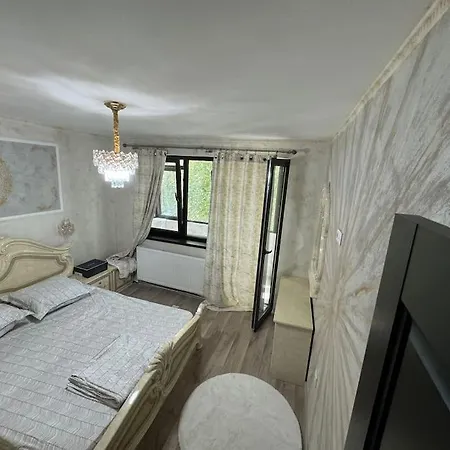 Cu 4 Renovat Κονστάντζα
