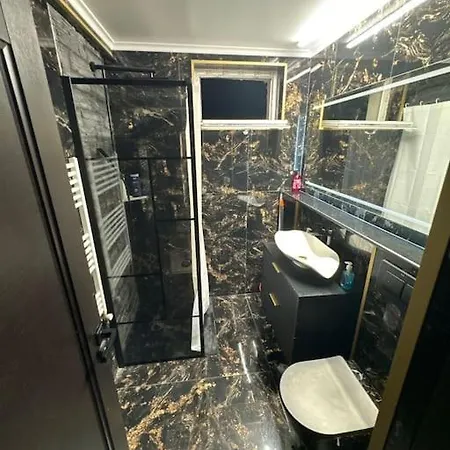 Cu 4 Renovat Constanta